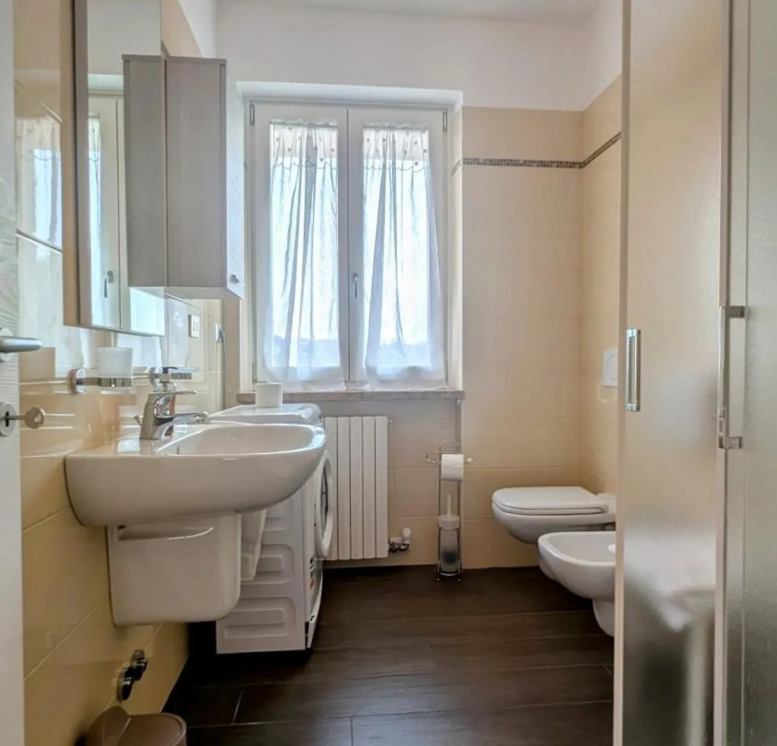 Sara Holiday Rentals Bardolino Apartment